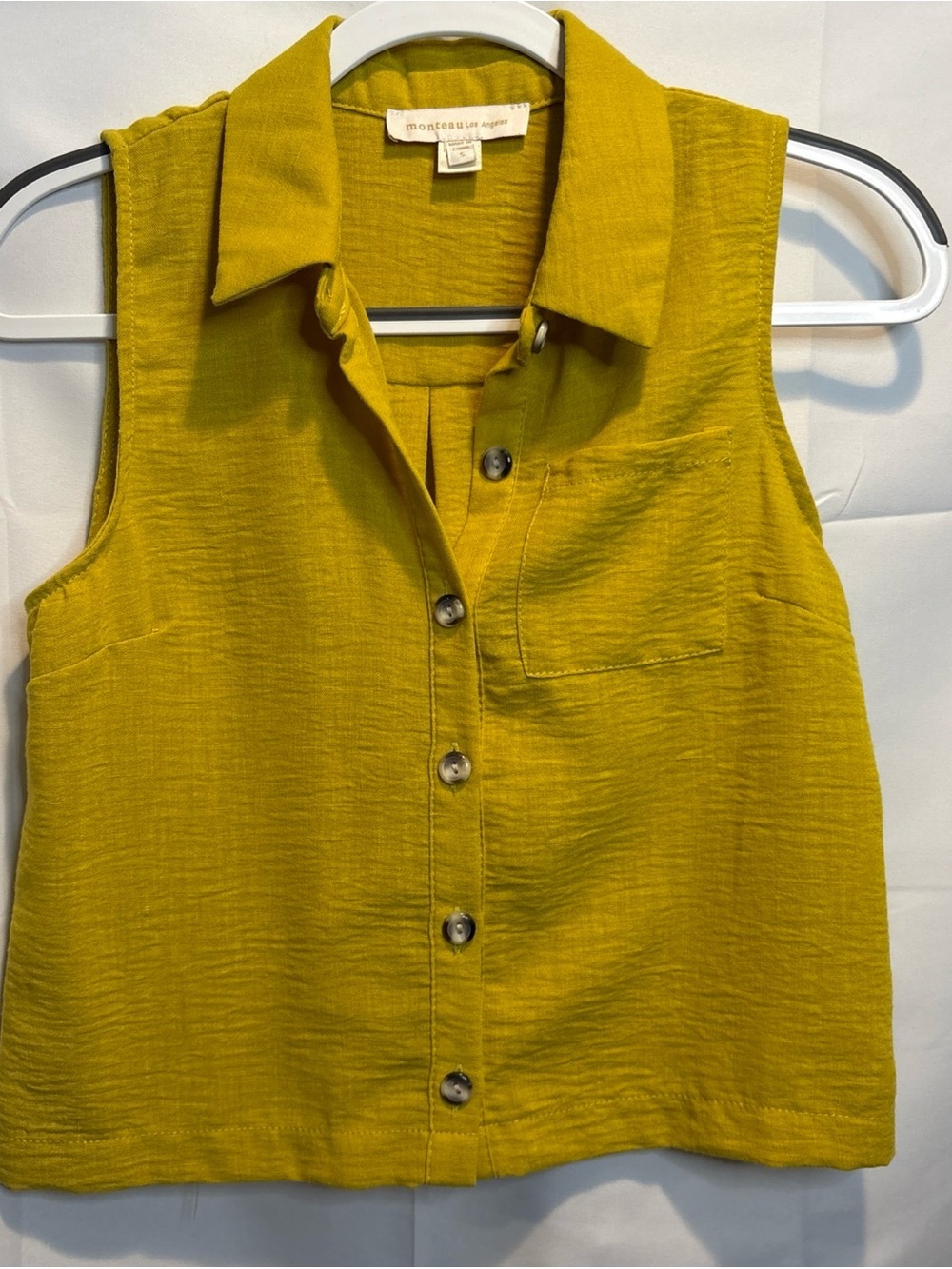 Monteau Mustard Sleeveless Button-Down Shirt